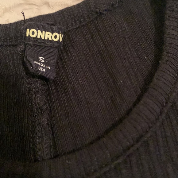 Like New Monrow Long Sleeve Rib Crew Black Small - Picture 4 of 9